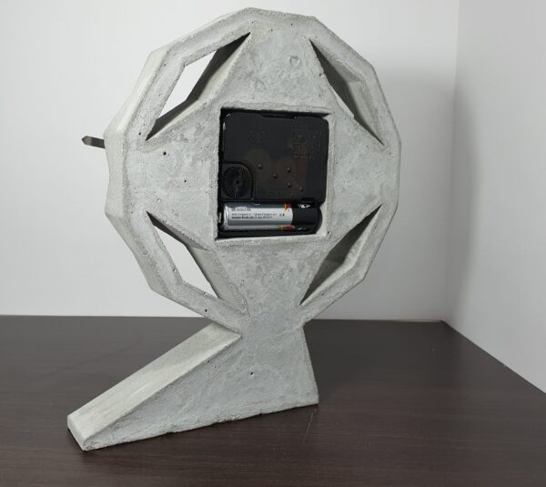 DECÁGONO | Reloj en concreto artesanal