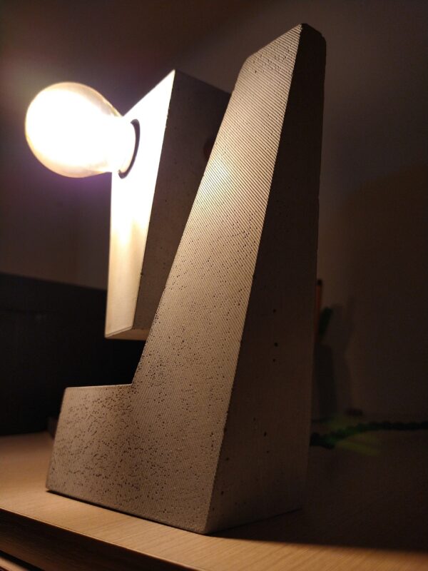 conexión 52 CONEXIÓN | Lámpara en concreto artesanal