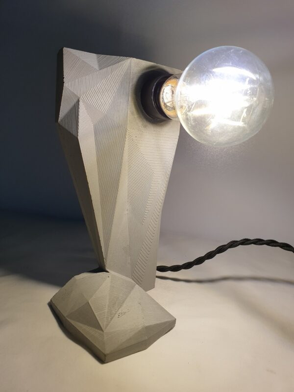 FARO | Lámpara en concreto artesanal.