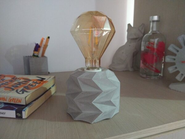 tornado 27 TORNADO | Lámpara en concreto artesanal