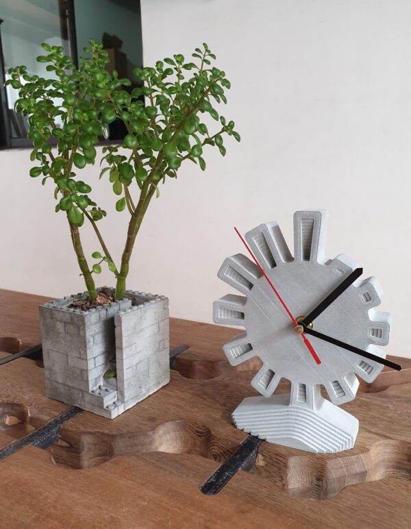 20200410_144845 SOL | Reloj en concreto artesanal