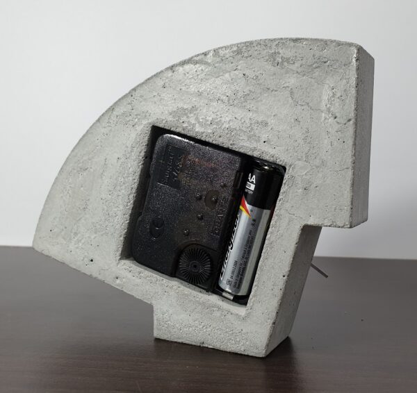 20200410_162003 CARACOL | Reloj en concreto artesanal