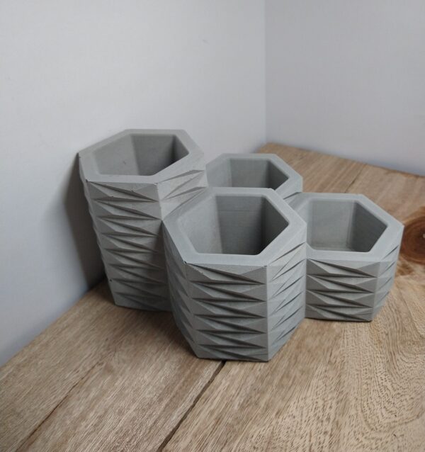 COLMENA | portalápices en concreto artesanal