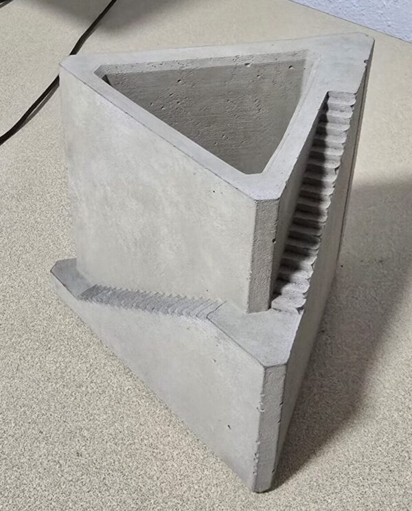 20260120_204940 DELTA | portalápices en concreto artesanal