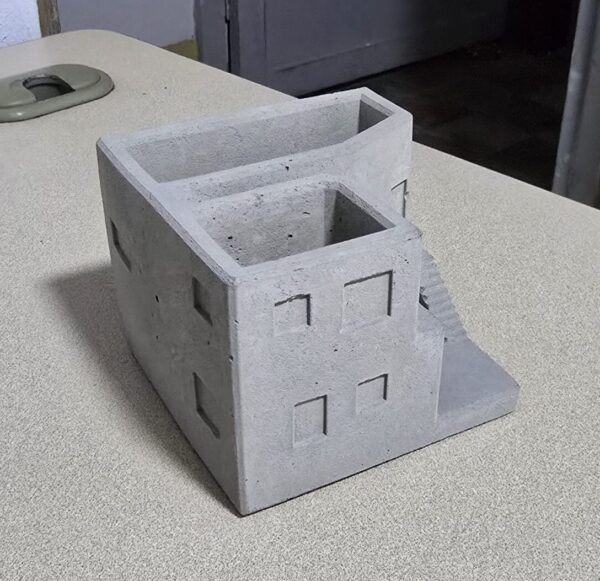 20260120_205052 COMUNA | Portalápices en concreto