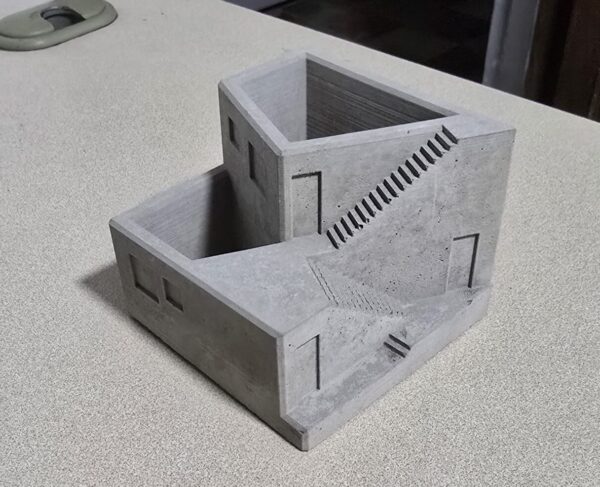 20260120_205457 ATALAYA | Portalápices en concreto