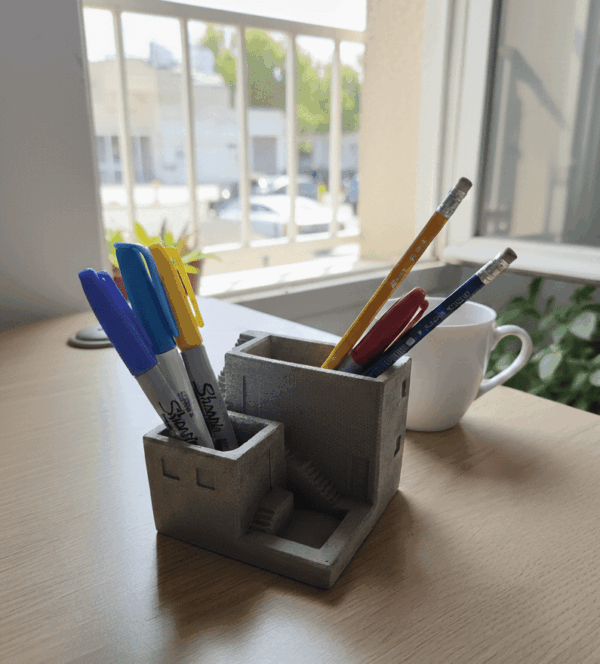 CALLEJÓN | Portalápices en concreto artesanal