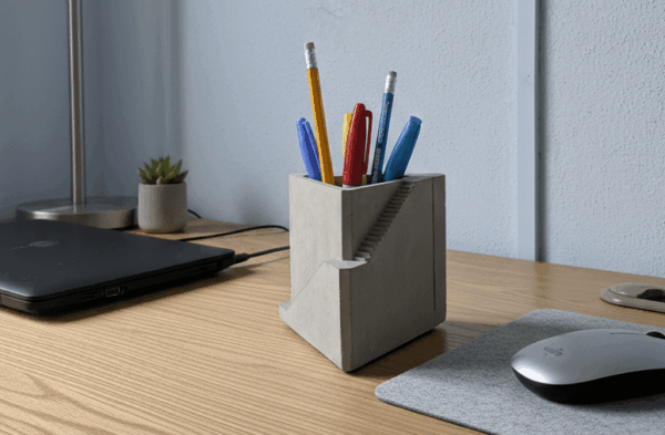 PORTALÁPICES DELTA DELTA | portalápices en concreto artesanal