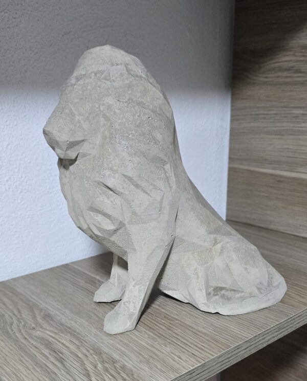 LEÓN | Escultura en concreto artesanal